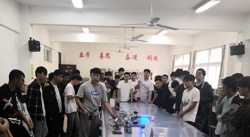 电信系教学教改成果交流活动2.jpg 电信系教学教改成果交流活动2.jpg