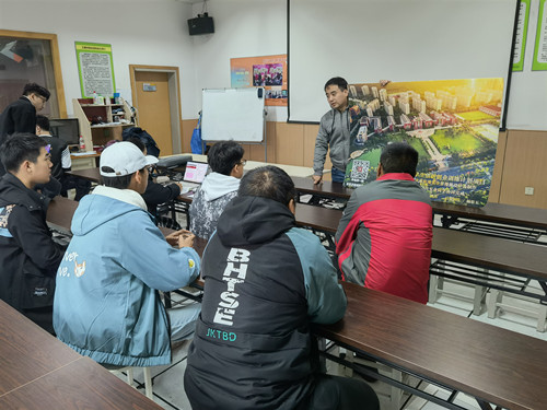 无人机航拍兴趣小组成立大会_副本.jpg 无人机航拍兴趣小组成立大会_副本.jpg