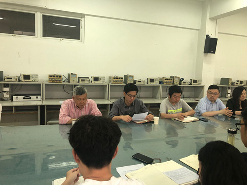 会议现场2_副本.jpg 会议现场2_副本.jpg