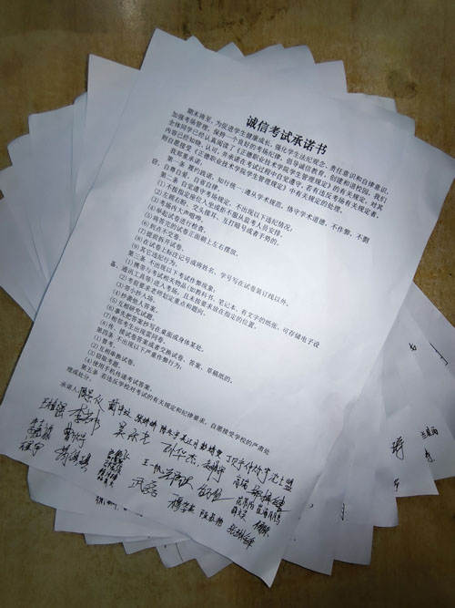 EB3A31C9FA68AD3338F46D77D2F25510.jpg EB3A31C9FA68AD3338F46D77D2F25510.jpg