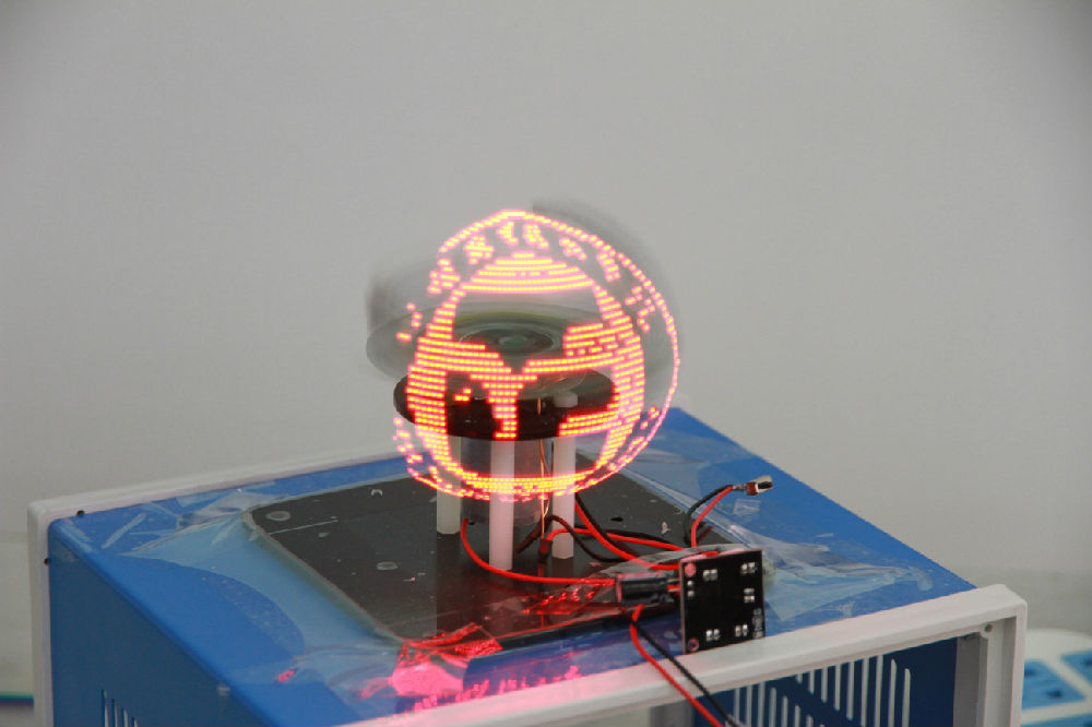 4LED球形旋转屏.JPG